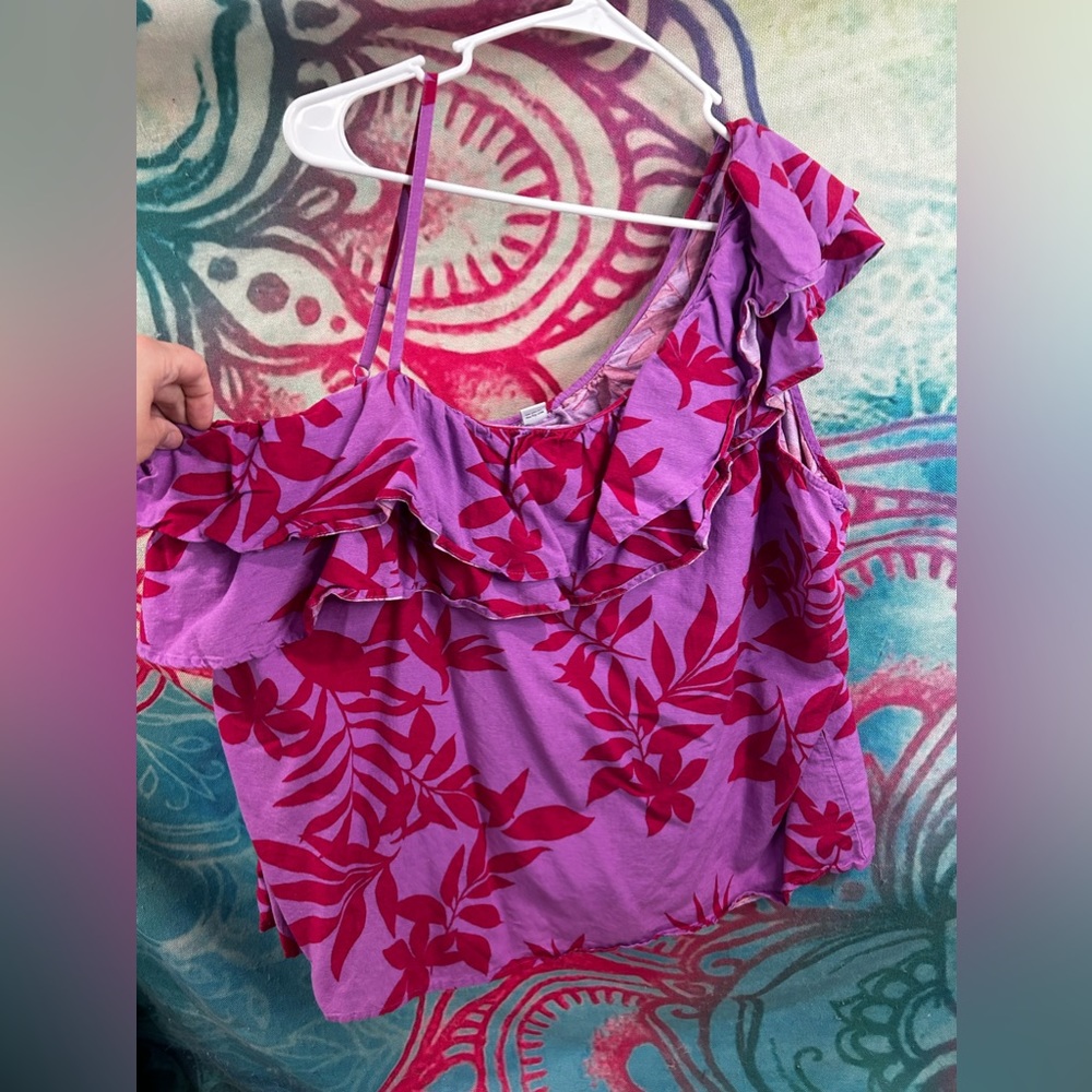 Old Navy Off shoulder Floral Top